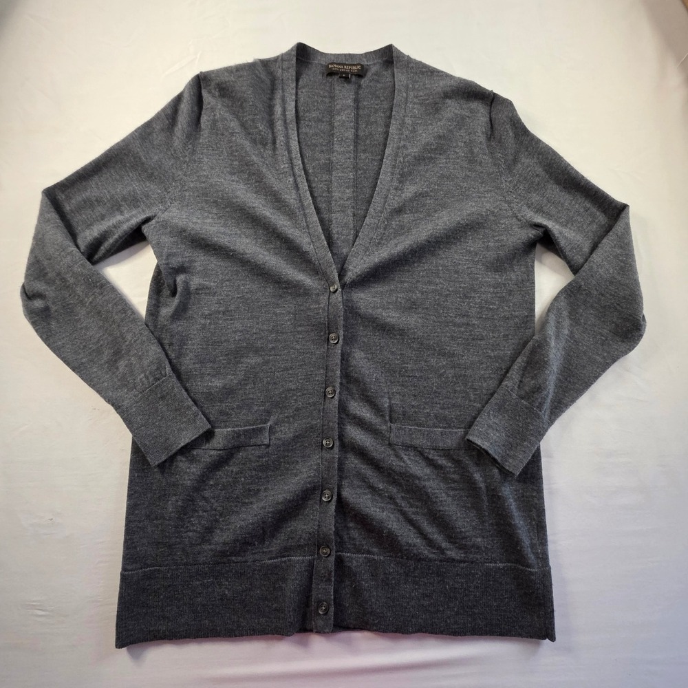 Banana Republic Small Gray 100% Merino Wool V-Neck Button Front Cardigan Sweater